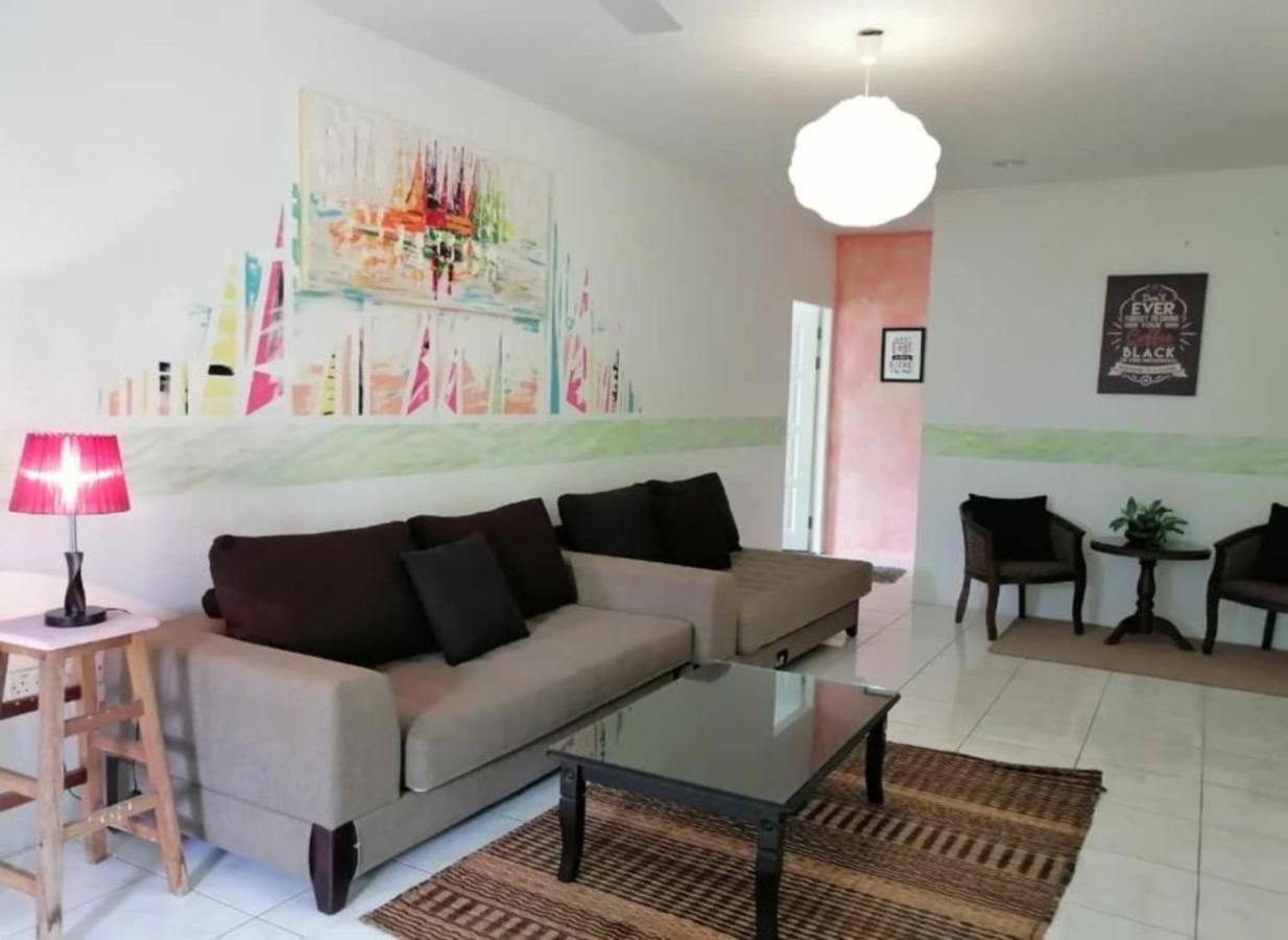 Natol Homestay - Kuching Home Penthouse Airport Road Eksteriør bilde