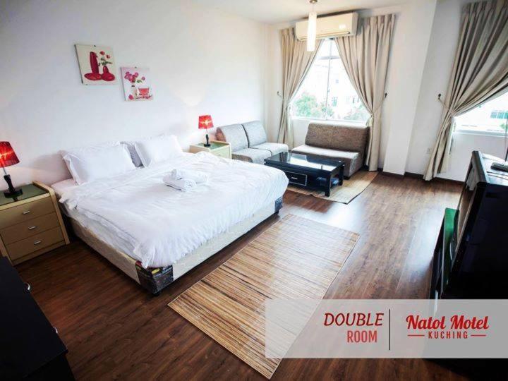 Natol Homestay - Kuching Home Penthouse Airport Road Eksteriør bilde