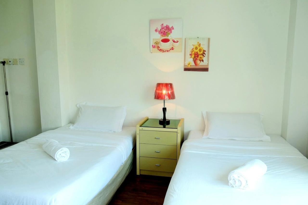 Natol Homestay - Kuching Home Penthouse Airport Road Eksteriør bilde